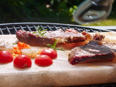 ￼BBQ-SaltPlated-Cooking￼-029623